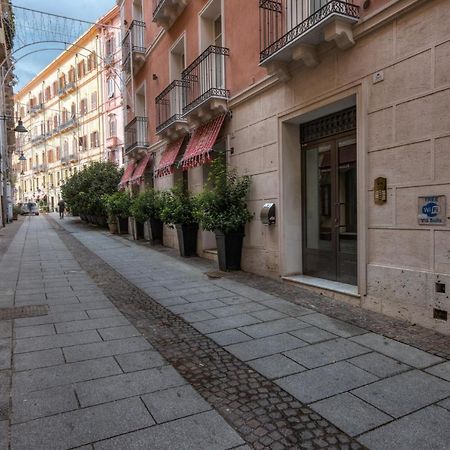 Right House Di Via Sulis - Best Neighborhood In The Town Cagliari Buitenkant foto
