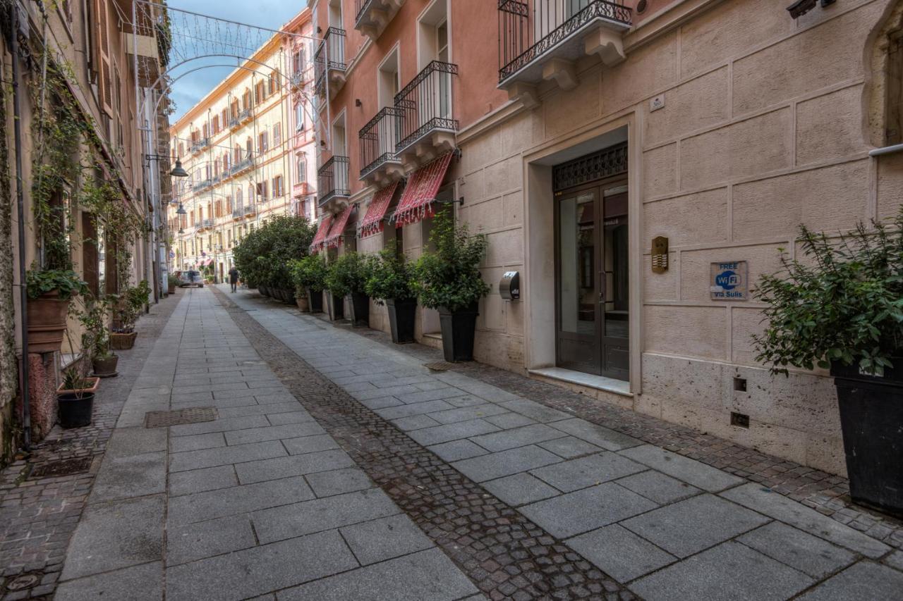 Right House Di Via Sulis - Best Neighborhood In The Town Cagliari Buitenkant foto