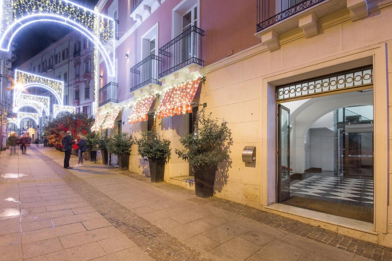 Right House Di Via Sulis - Best Neighborhood In The Town Cagliari Buitenkant foto